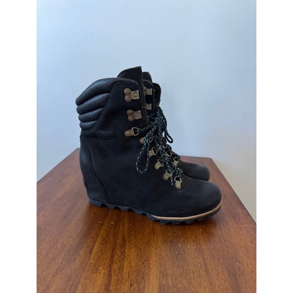 Sorel Conquest Wedge Boots Black Leather - Picture 1 of 14